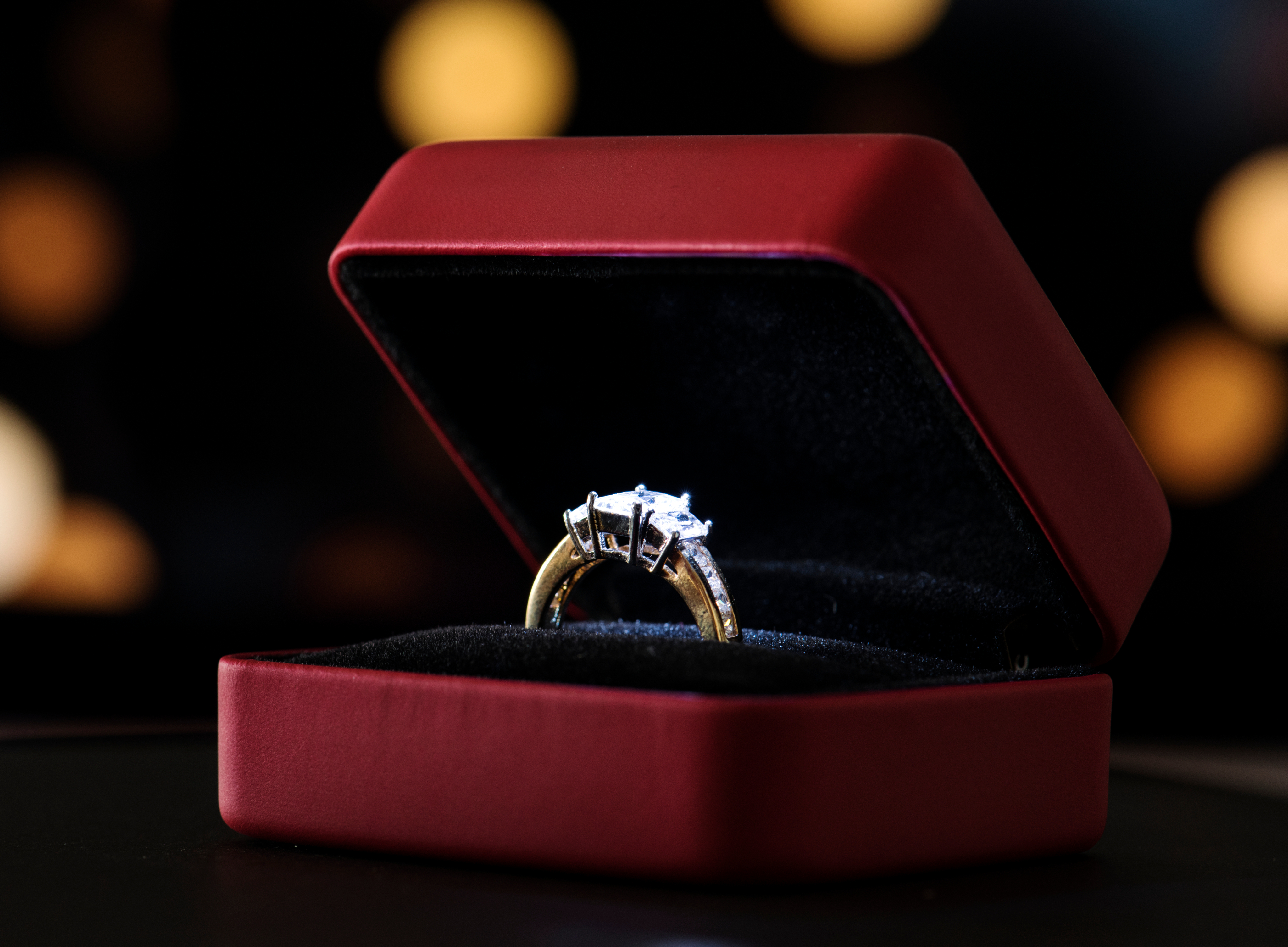 Celeste Halo Ring