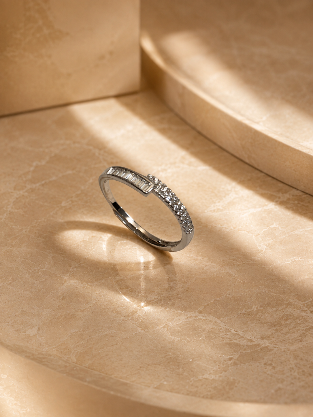 Baguette & Round Duo Ring