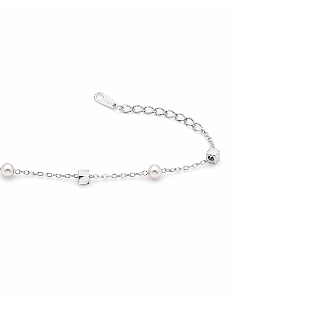 Perla Cube & Pearl Station Bracelet